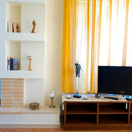 Agnanti Apartamento